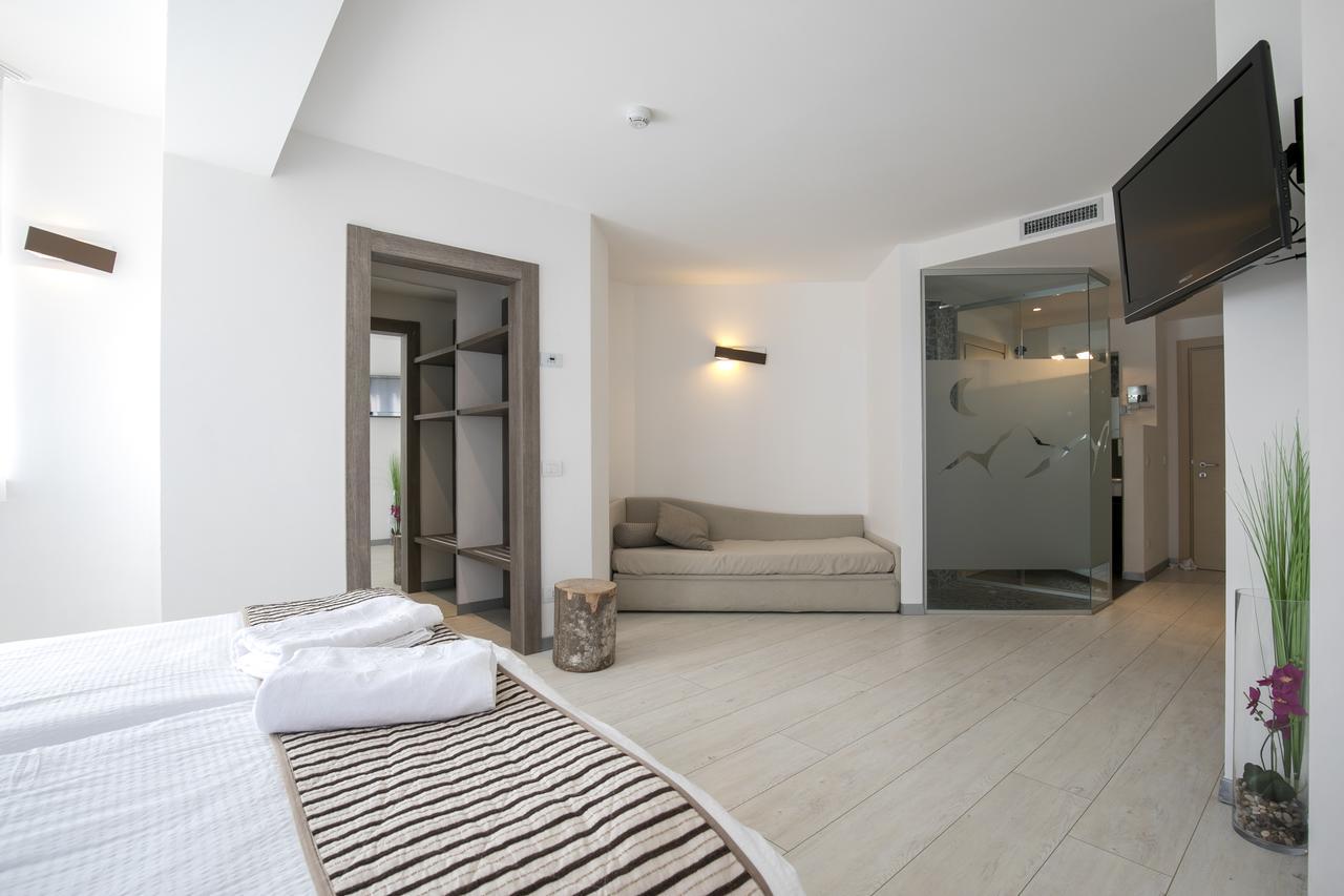 Hotel Luna Bianca Folgaria Buitenkant foto