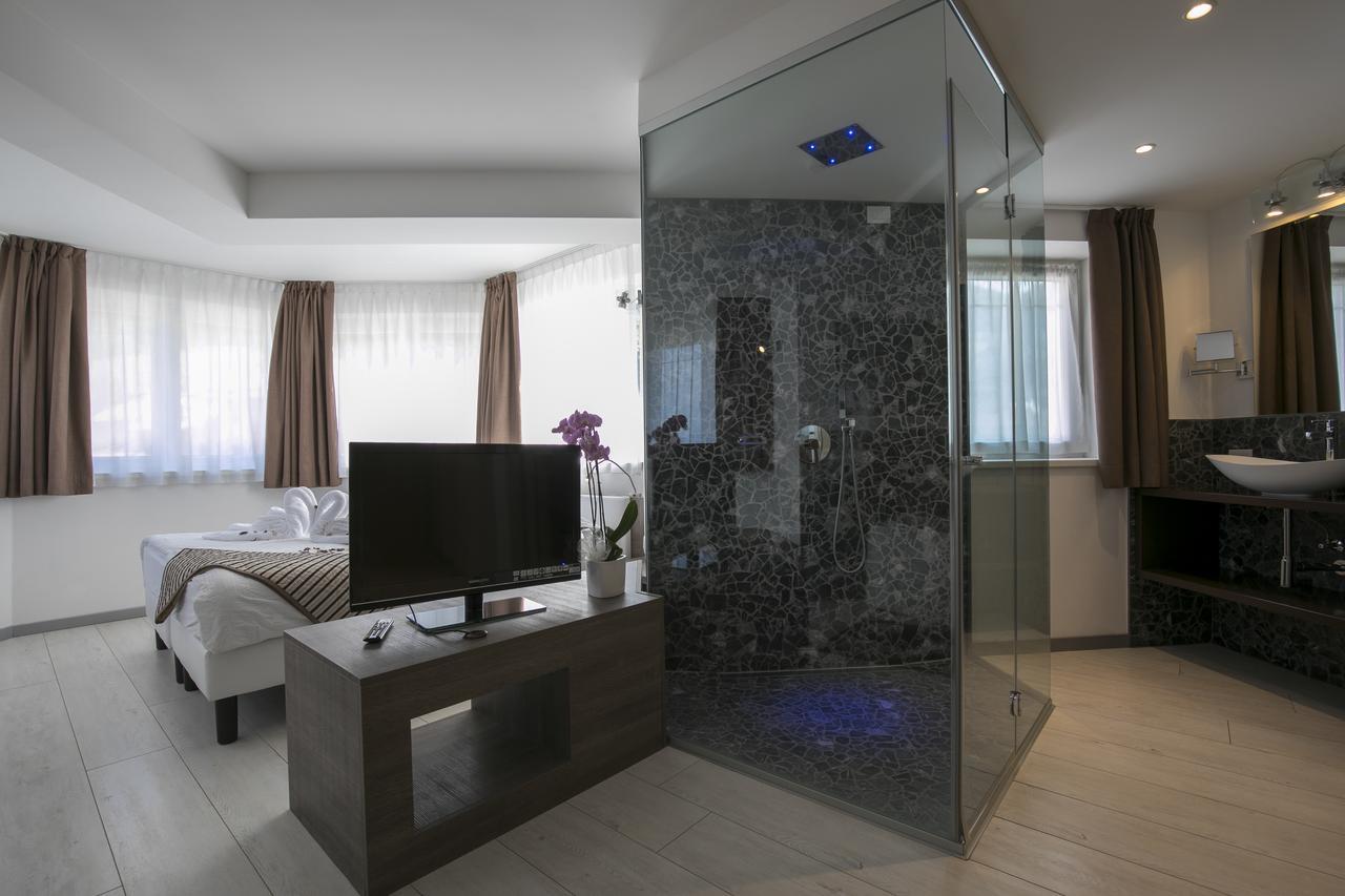 Hotel Luna Bianca Folgaria Buitenkant foto