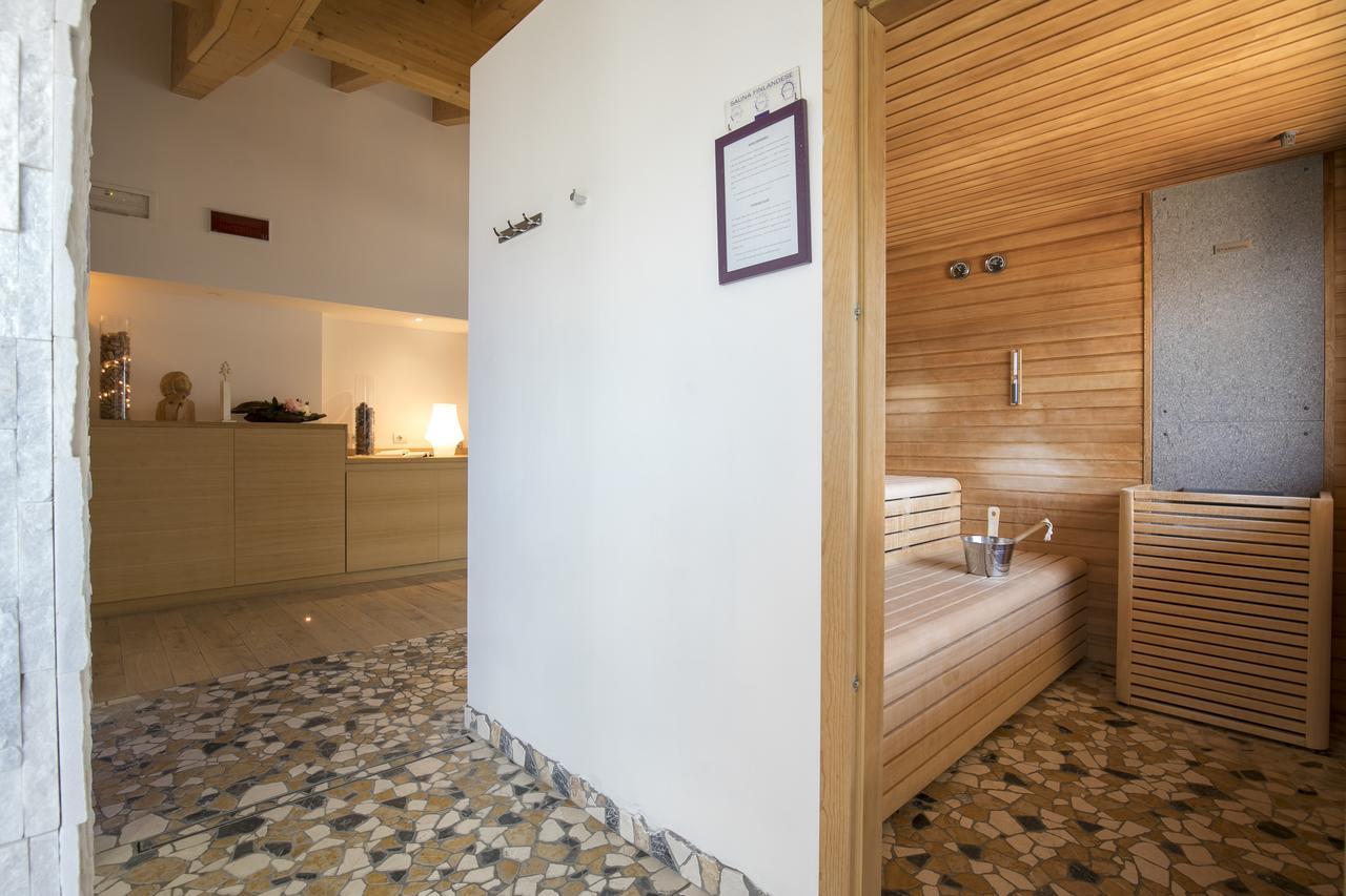 Hotel Luna Bianca Folgaria Buitenkant foto