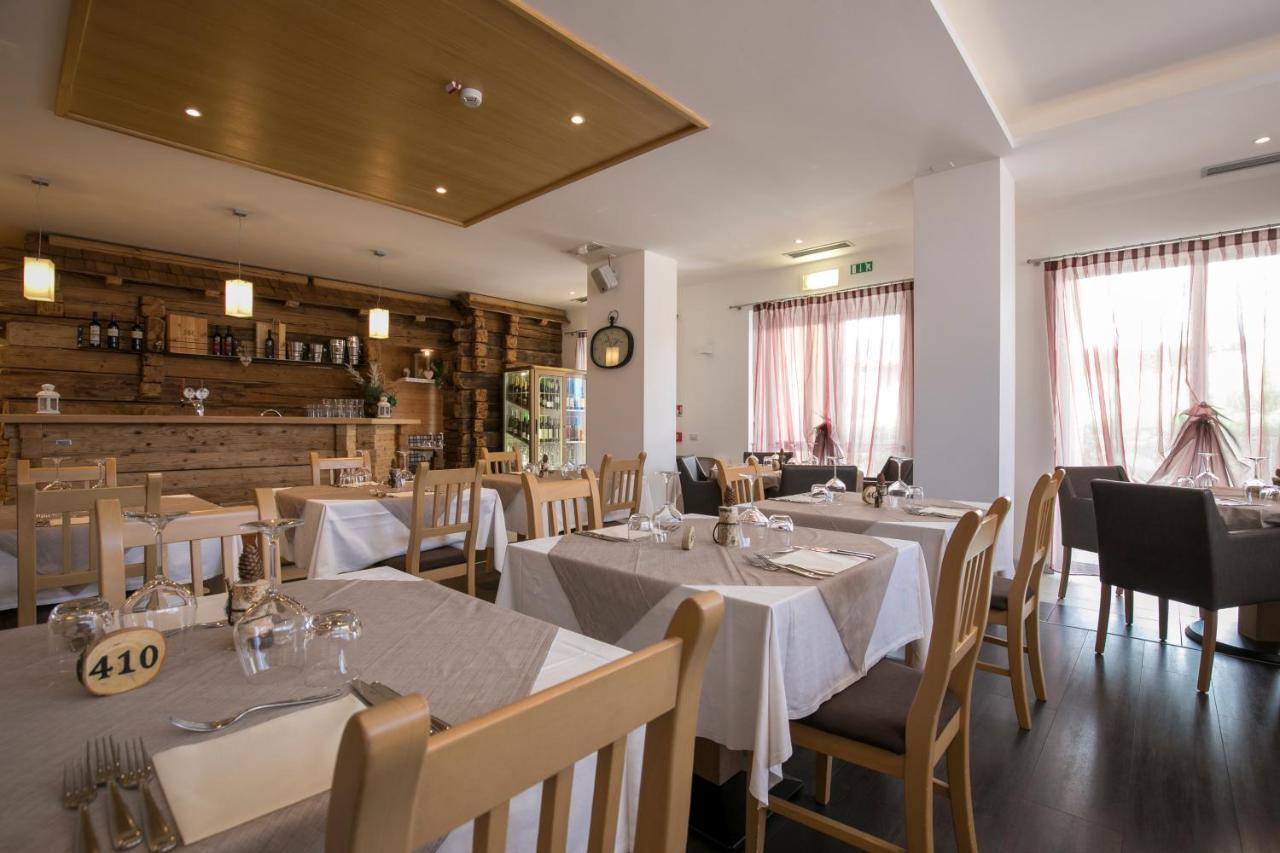 Hotel Luna Bianca Folgaria Buitenkant foto